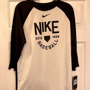 Mens Nike Baseball Raglan Shirt